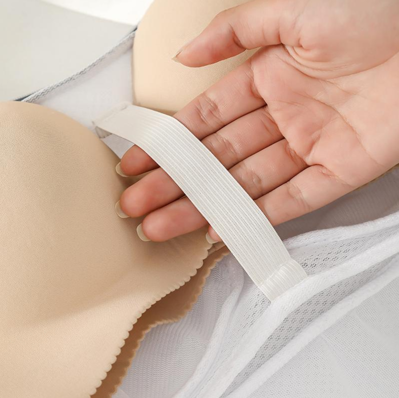 Bra Laundry Wash Bag – Anti-Deformation Mesh Protector for Delicate Clothing